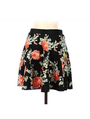Midnight Doll Floral Skirt - Sz 9